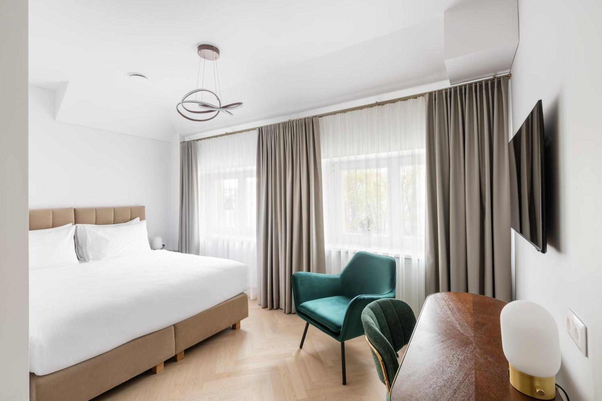 Grand Crown Aparthotel VNO Exterior foto
